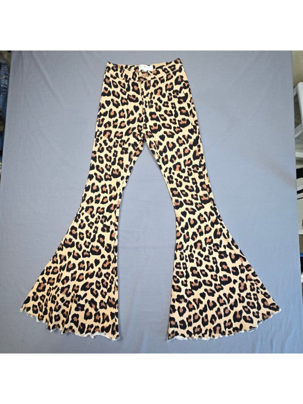 Toast Small 24 Womens Flared Stretch Leopard Print Bell Bottom Jeans Festival